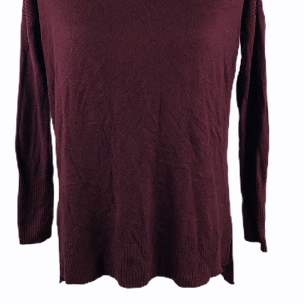 Cupio Burgundy Cashmere Blend Turtleneck Sweater - Picture 3 of 8